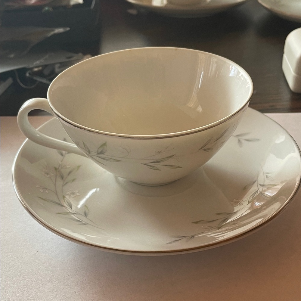 St Regis Fine China Cup and Saucer Set Pattern 101, Vintage, I have a Set of 4